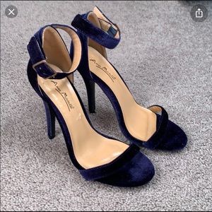 Blue velvet heels
